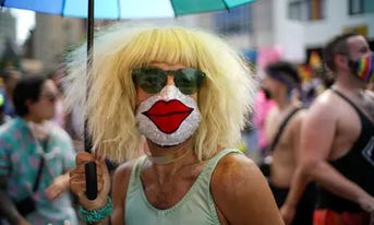 Open photo Open photo