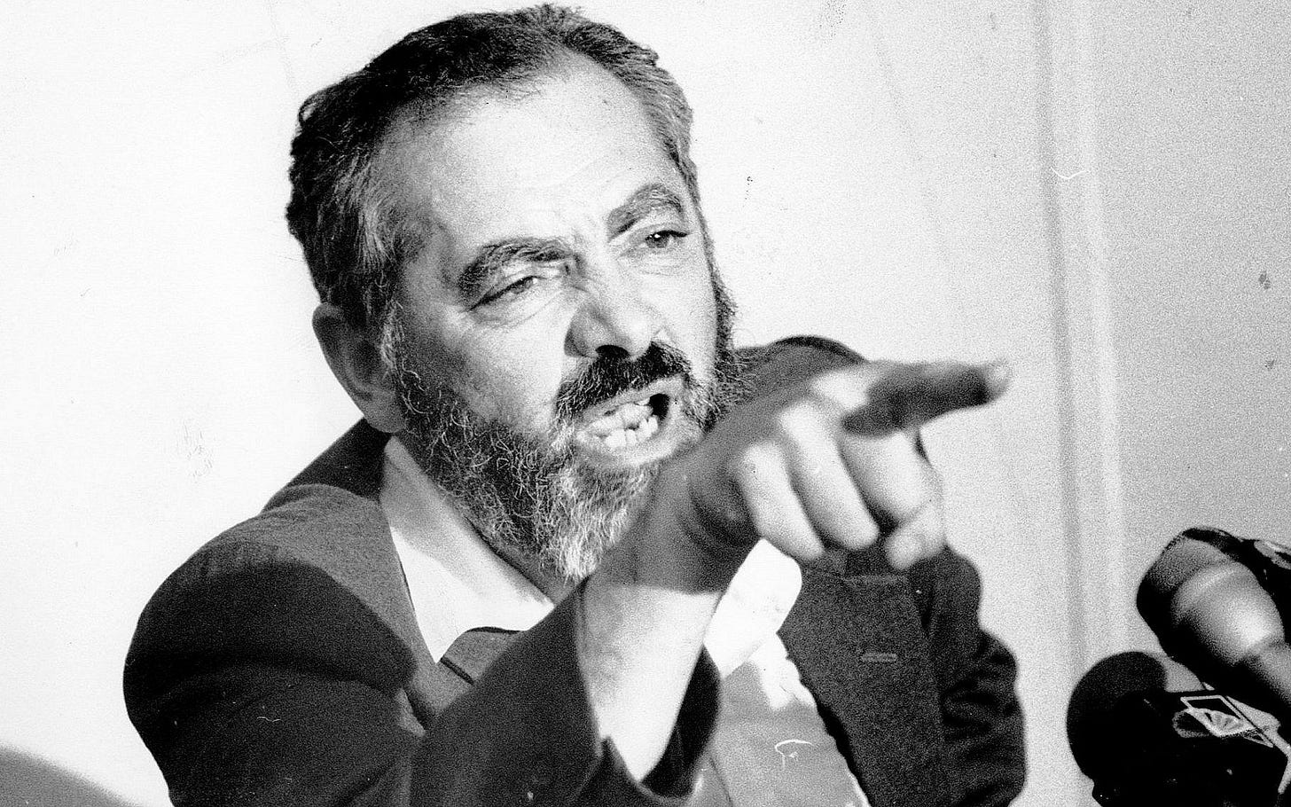 Kahane pointing and yelling Kahane pointing and yelling