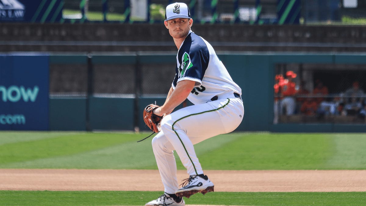 Is That Blake Burkhalter’s Music? The Braves Have an October Decision to Make