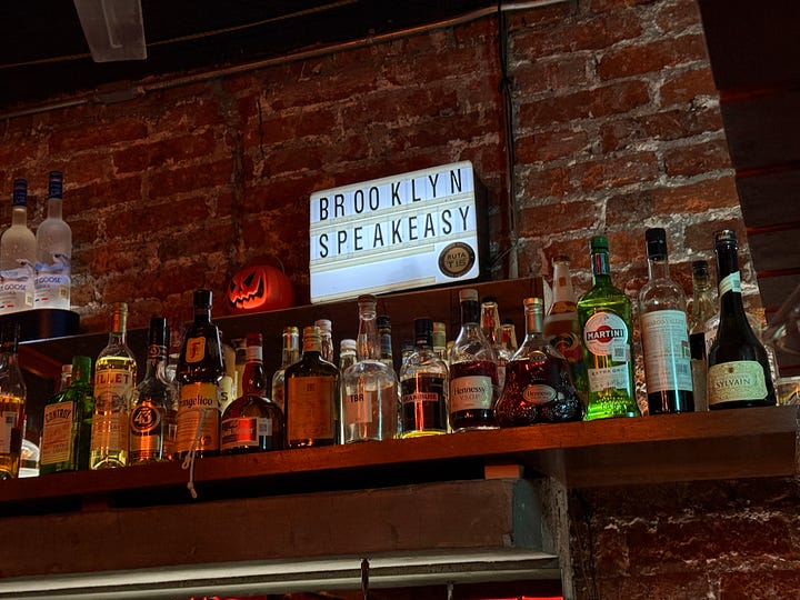 Cocktail and bar, Brooklyn Spekeasy, Mexico City