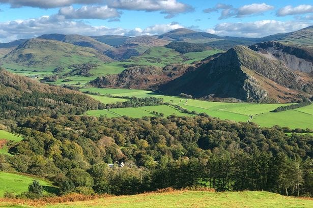 Glorious Eryri landscapes between Arthog and Llanegryn