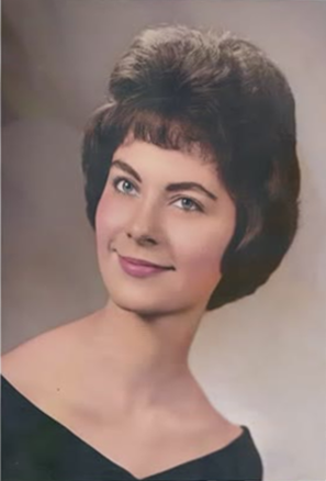 6 pictures of author with mom, grandma and daughter