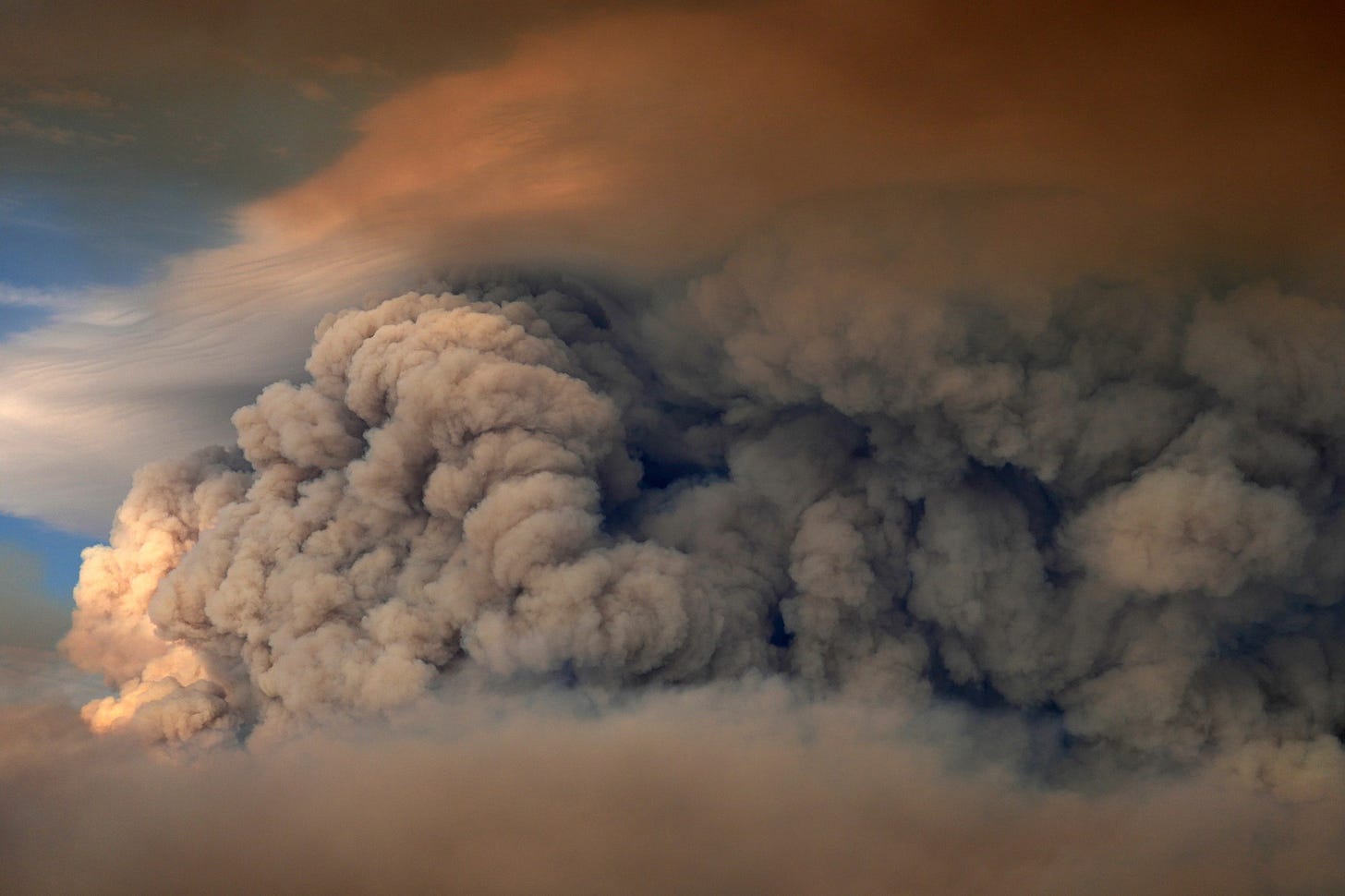 Heavy smoke from wildfires blankets Midwest, Northeast, coming to southeastern Pa. – Delco Times Heavy smoke from wildfires blankets Midwest, Northeast, coming to southeastern Pa. – Delco Times