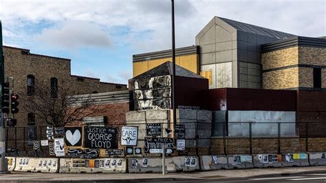 Minneapolis won't rebuild police station destroyed in 2020 riots at its ... Minneapolis won't rebuild police station destroyed in 2020 riots at its ...