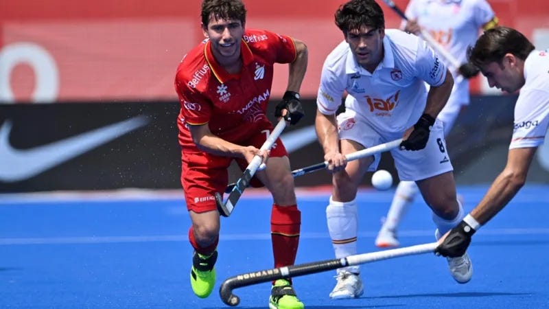Partido de los Red Sticks frente a Bélgica. Partido de los Red Sticks frente a Bélgica.