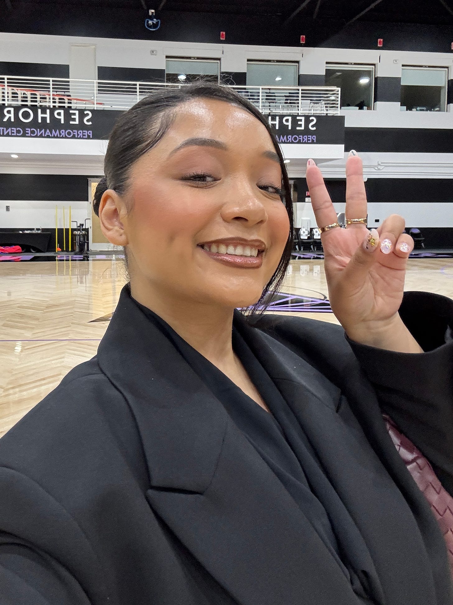 Bianca Richards, Allure social media manager
