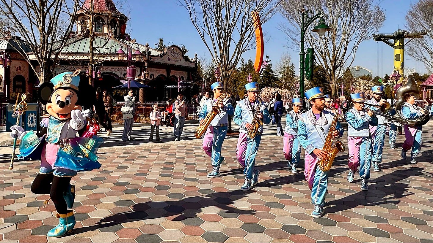 Minnie Mouse and La Fanfare Disney on Adventure Way at Disney Adventure World. Image: Florent Abel via Wikimedia Commons Minnie Mouse and La Fanfare Disney on Adventure Way at Disney Adventure World. Image: Florent Abel via Wikimedia Commons