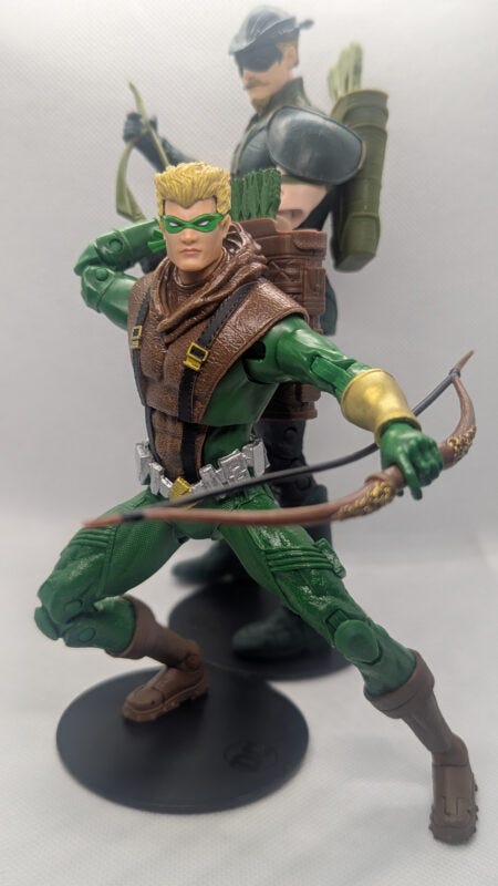 McFarlane Toys DC Multiverse Green Arrow Connor Hawke with Injustice 2 Green Arrow Oliver Queen