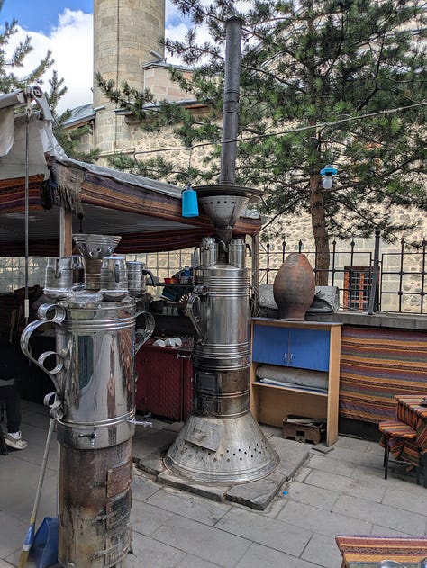 Some examples of Turkish tea making apparatus