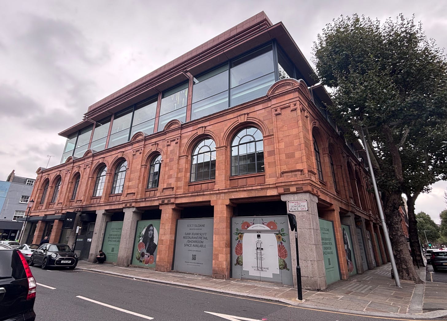 60 Sloane Avenue, London, as it is today. 