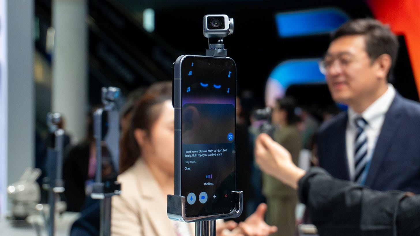 Honor Robot Phone hands-on