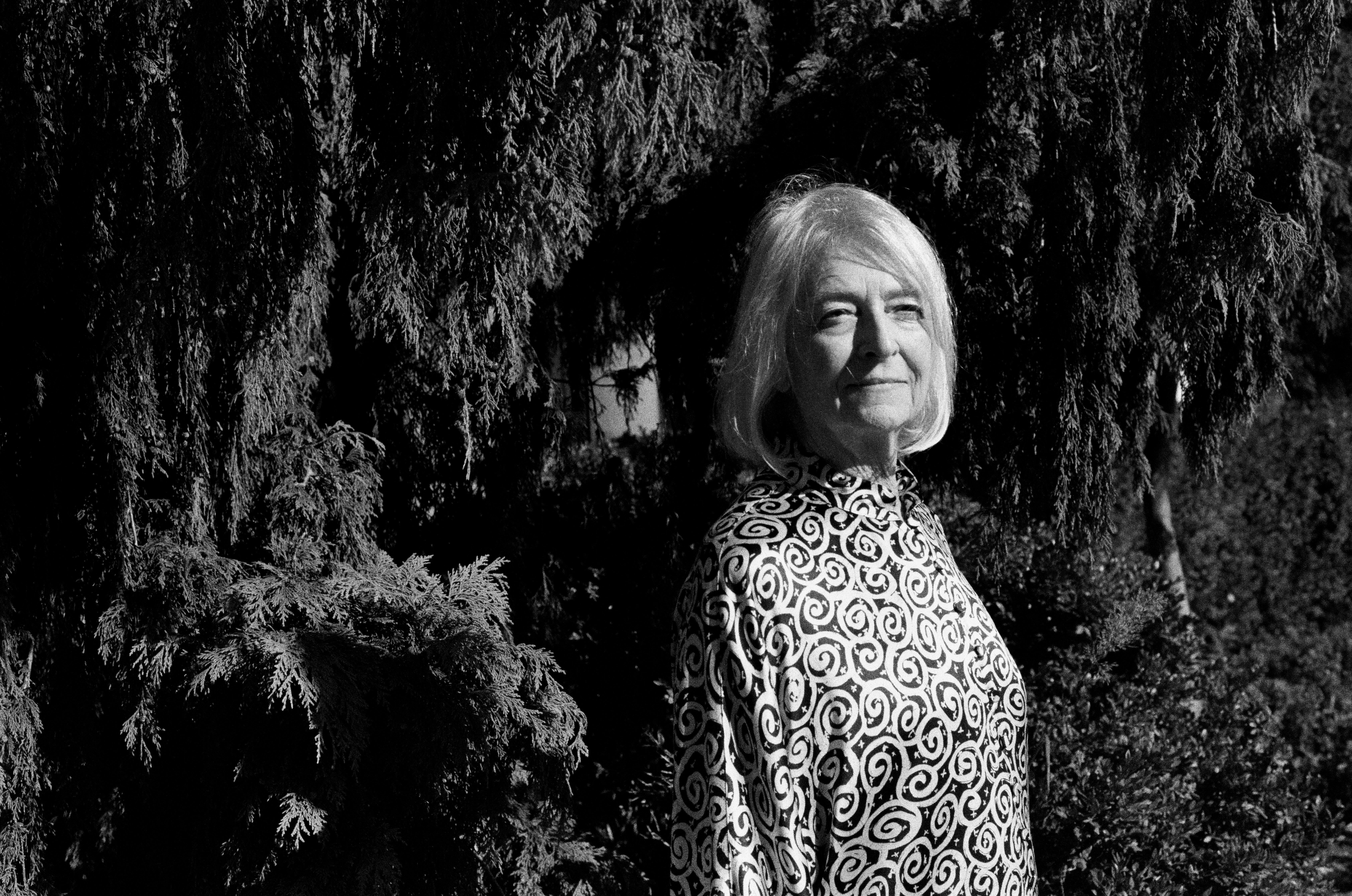 Tone Glow 107: Joan La Barbara - Tone Glow