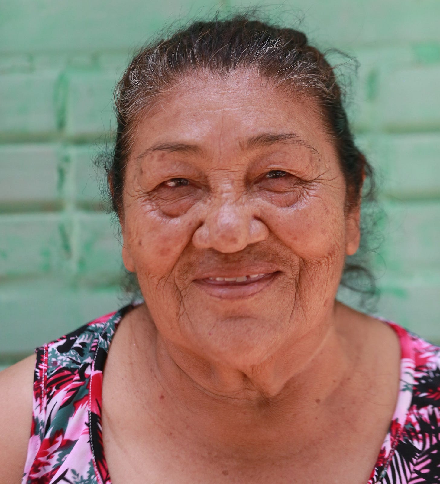 Juana Flores. Juana Flores.