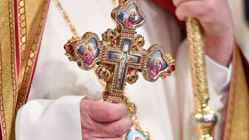 14 Patriarch Daniel Quotes on the Holy Cross as Mystery | Orthodox Times  (en)
