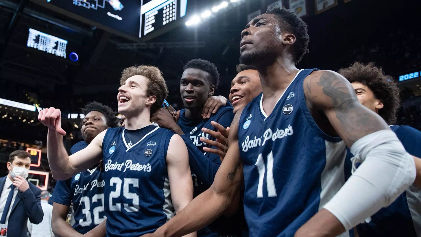 SWEET HISTORY! MEN'S BASKETBALL TAKES DOWN MURRAY STATE TO ADVANCE TO THE SWEET  16 - Saint Peter's University Athletics