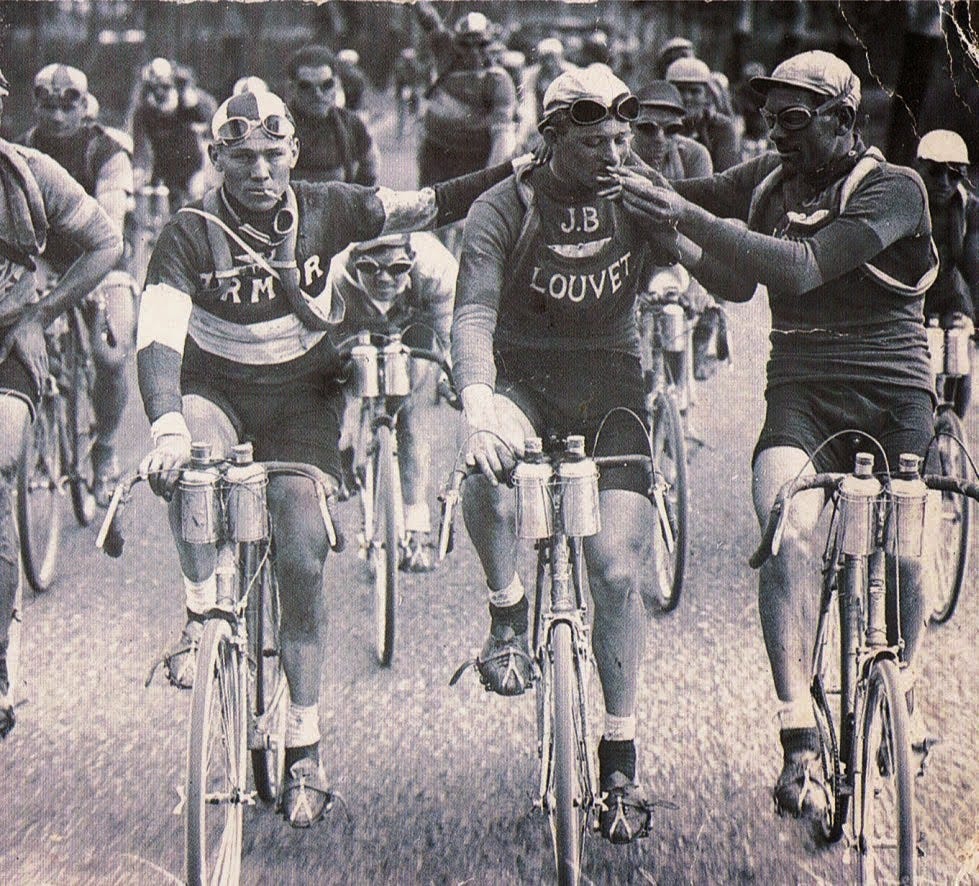 Winner of the first Tour de France 1903 [481 × 640] : r/HistoryPorn