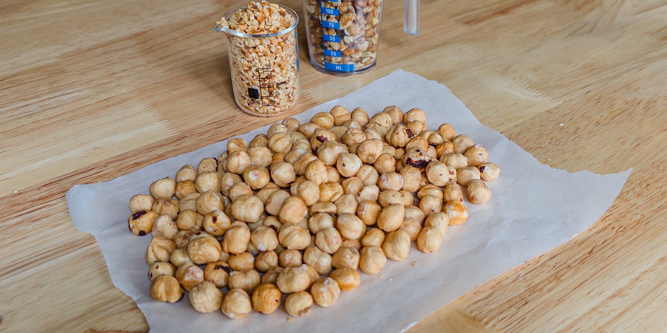 Das Rezept für die besten Hefeteig-Nussgipfel mit fünf Mal mehr Nüssen als beim Bäcker 