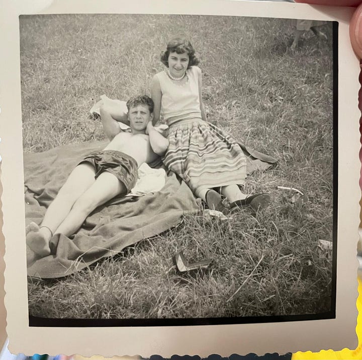 authors grandparents young on the left, authors grandparents older (a few years ago) on the right