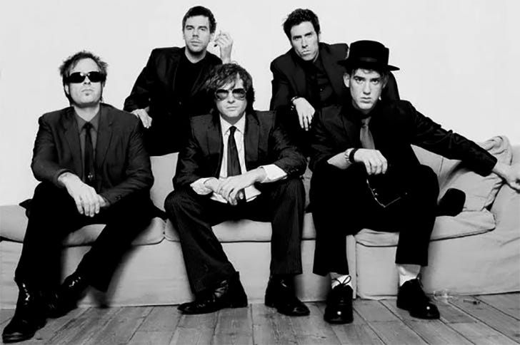 Electric Six Danger! High Voltage: historia, significado, texto y traducción, escucha Electric Six Danger! High Voltage: historia, significado, texto y traducción, escucha