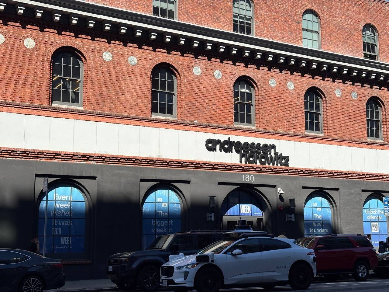 No photo description available.