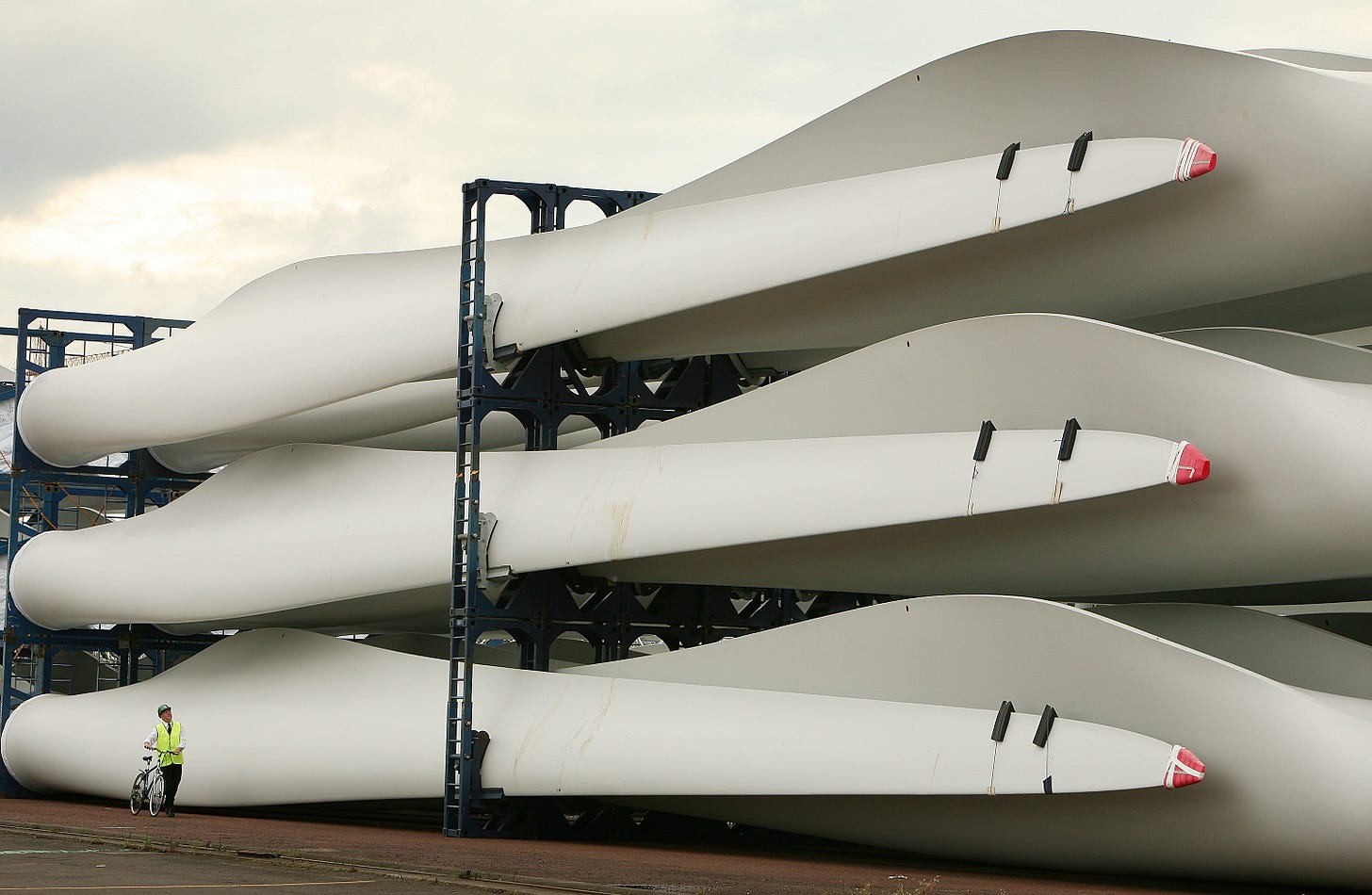 Wind Turbine Blades Can’t Be Recycled, So They’re Piling Up in Landfills