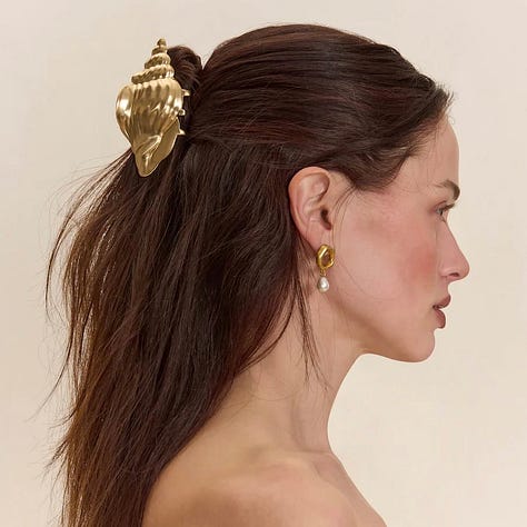 Images of shell accessories