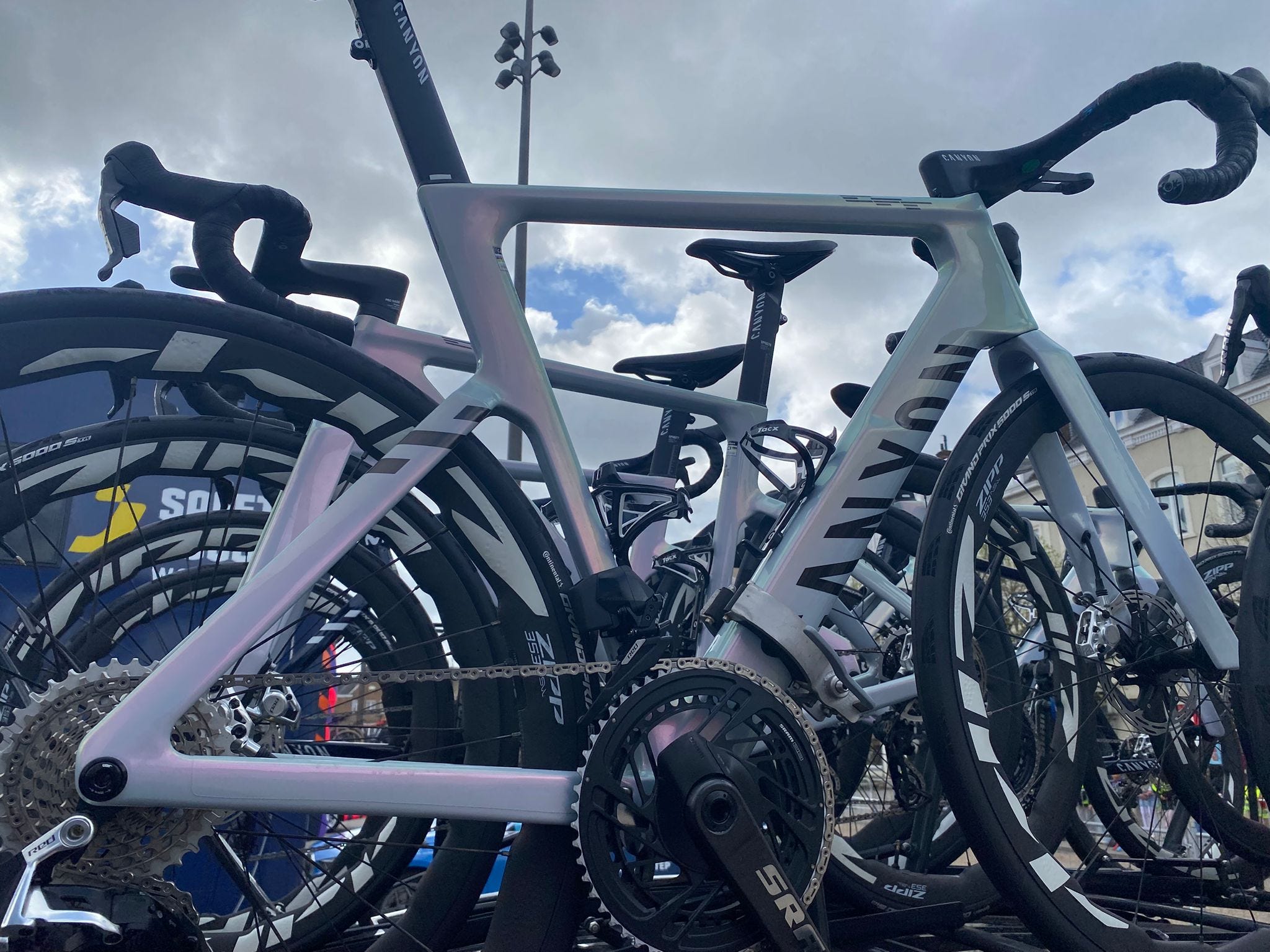 Breaking news: A new Canyon spotted in the WorldTour peloton ⚙️