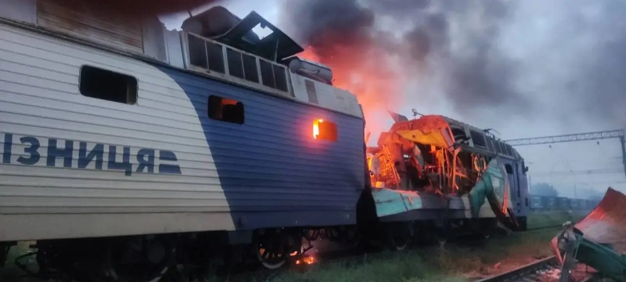 UkrainianLocomotive_DroneStrike_01.jpg