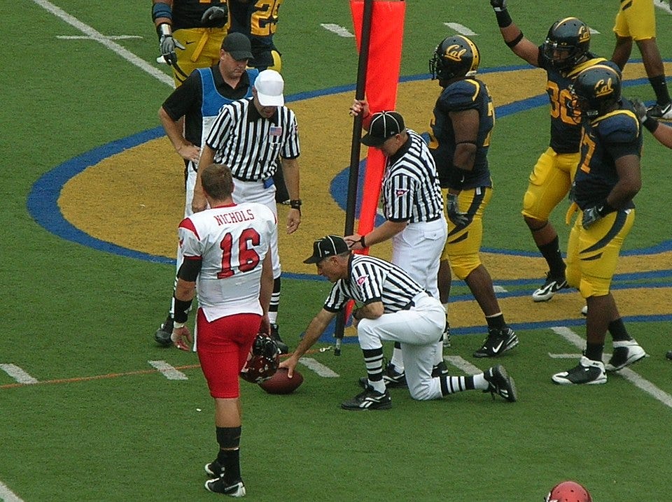 File:First down measurement at EWU at Cal 2009-09-12.JPG File:First down measurement at EWU at Cal 2009-09-12.JPG