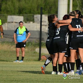 Liniers lo dio vuelta y se metió en la final por un lugar en la promoción