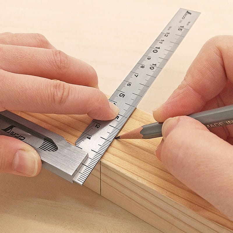 DIYにオススメの道具「スコヤ・止型定規」 - シンワ測定株式会社