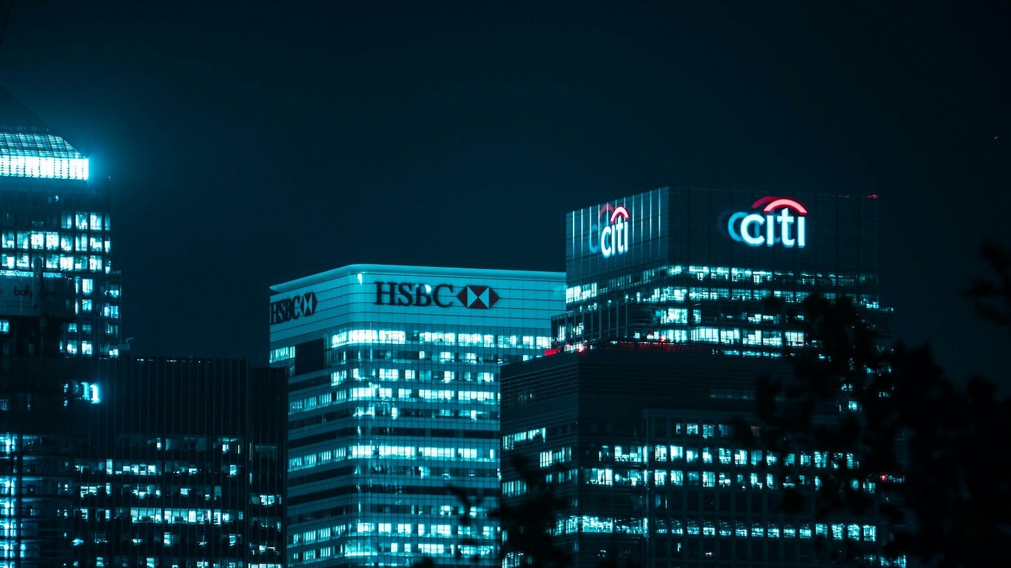 On est dans le standard de chez standard là, le compte-titre c'est le véhicule le plus simple pour investir, et aussi celui où on ne bénéficie d'aucune réduction d'impôts!