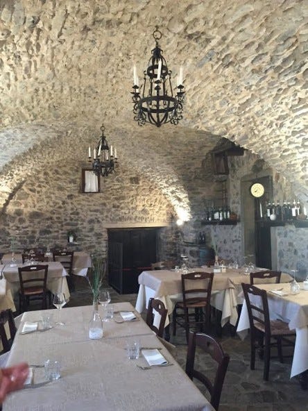 a stone 1690s bnb restaurant 2 a stone 1690s bnb restaurant 2