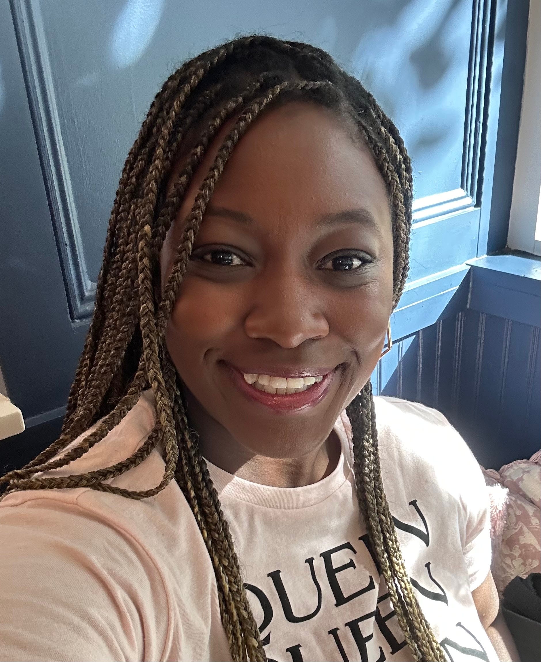 THE LIT CORNER: Nia's Substack