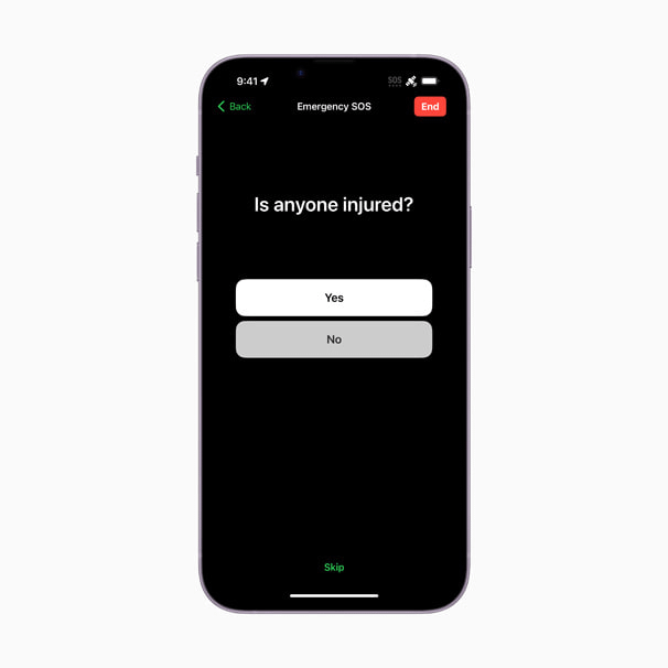 iPhone 衛星訊息報告受傷情境|來源:Apple Newsroom iPhone 衛星訊息報告受傷情境|來源:Apple Newsroom