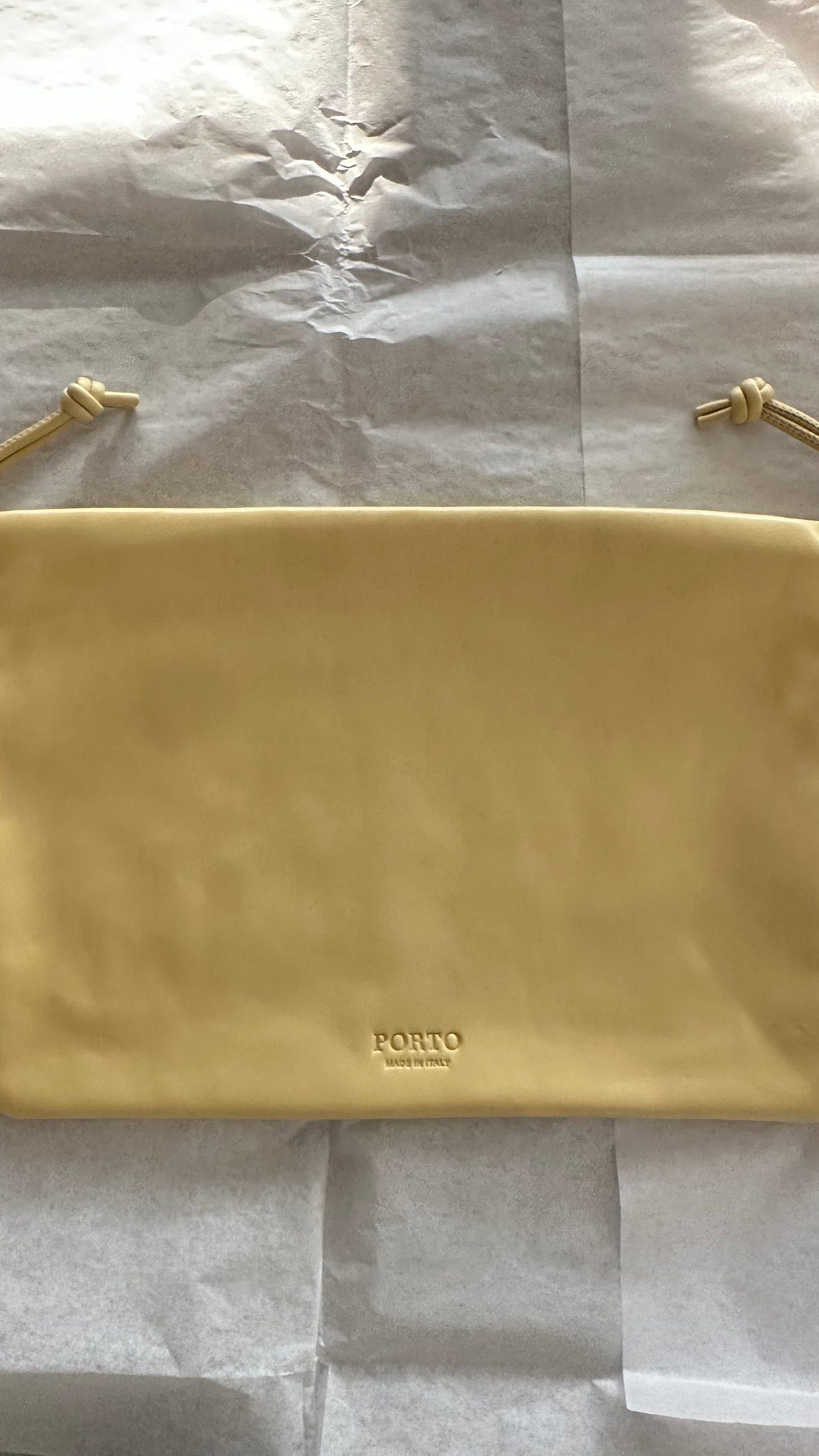 Porto pouch novella butter