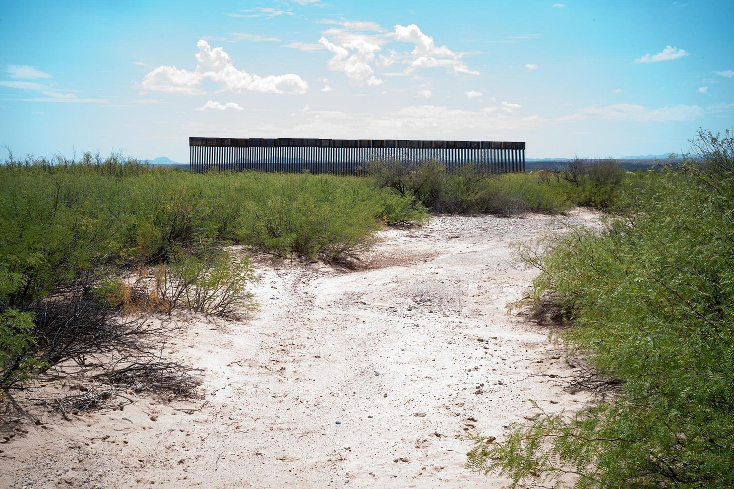 A portion of the Big Bend Border Wall goes up in Hudspeth County, Texas. (Photo by Laiken Jordahl) A portion of the Big Bend Border Wall goes up in Hudspeth County, Texas. (Photo by Laiken Jordahl)