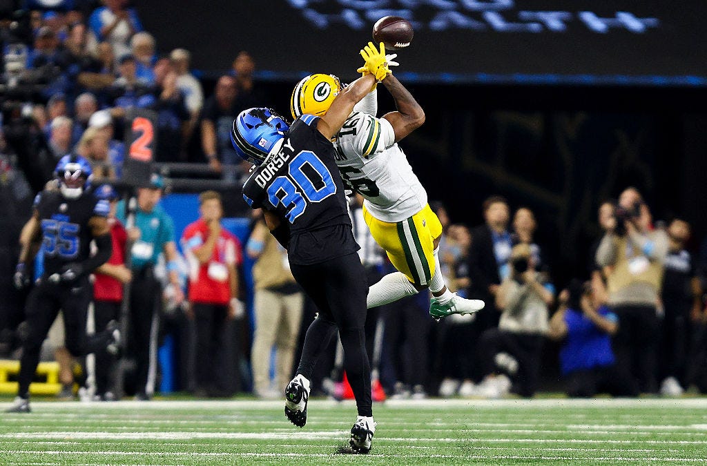 Locker room buzz: Genesis of CB rotation, Branch and Mays debuts, Gibbs’ smart plays, Reed’s big tackle, Sewell’s route and more