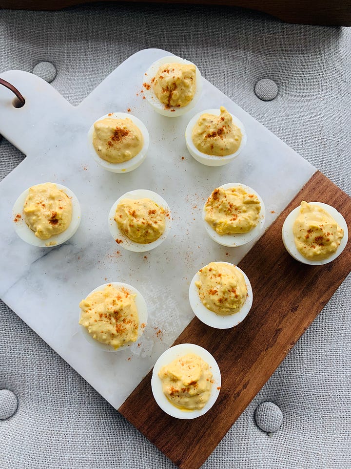 Different appetizers and French hors d'oeuvres ideas for an apéro party