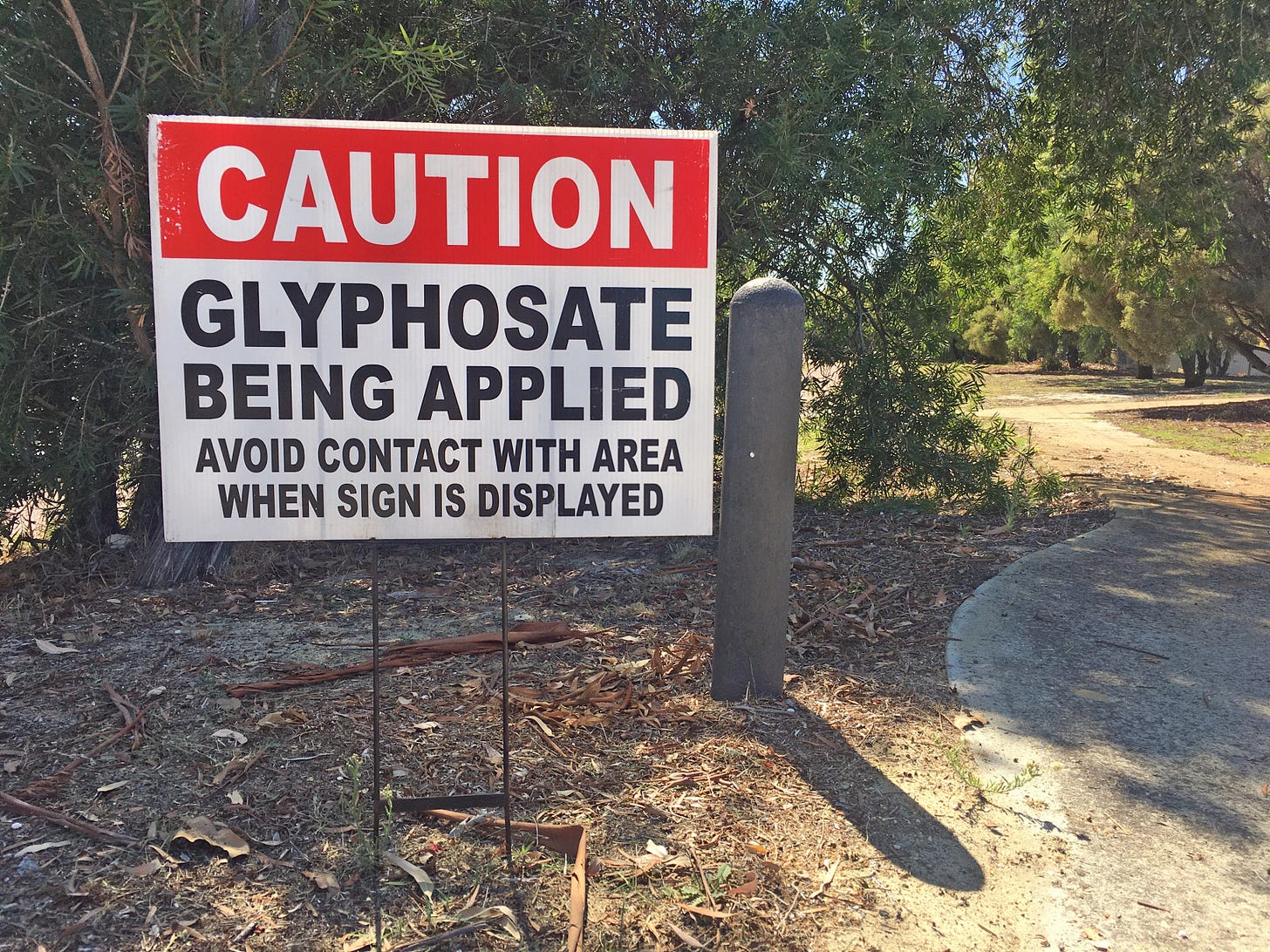 Glyphosate’s Cancer Controversy Glyphosate’s Cancer Controversy