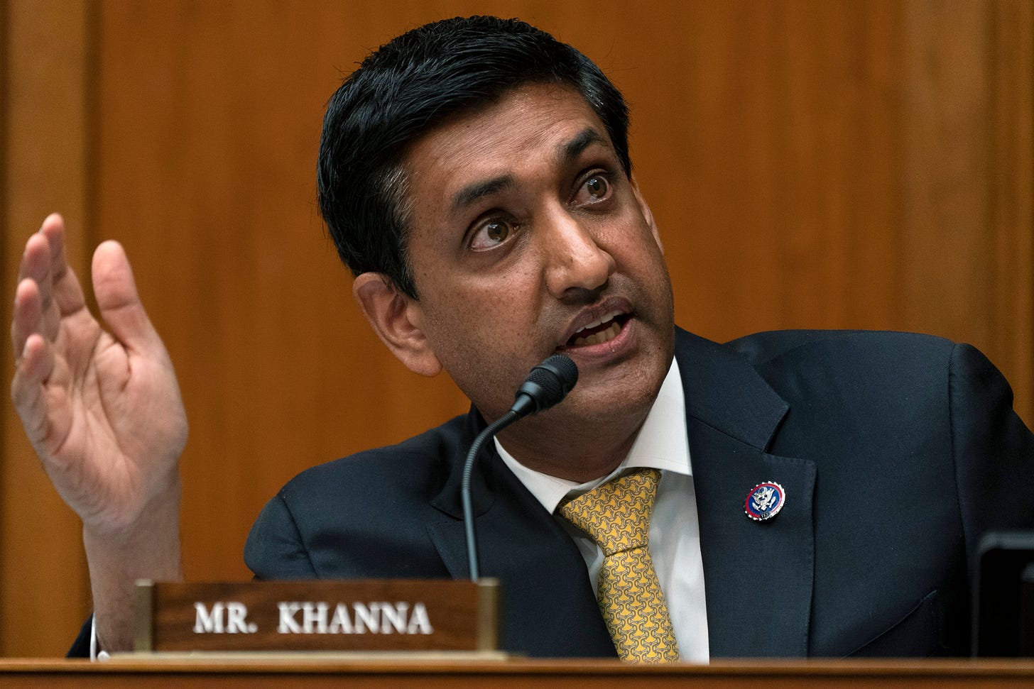 Ro Khanna says he's looking at the Senate. His allies are talking about the  White House. - POLITICO