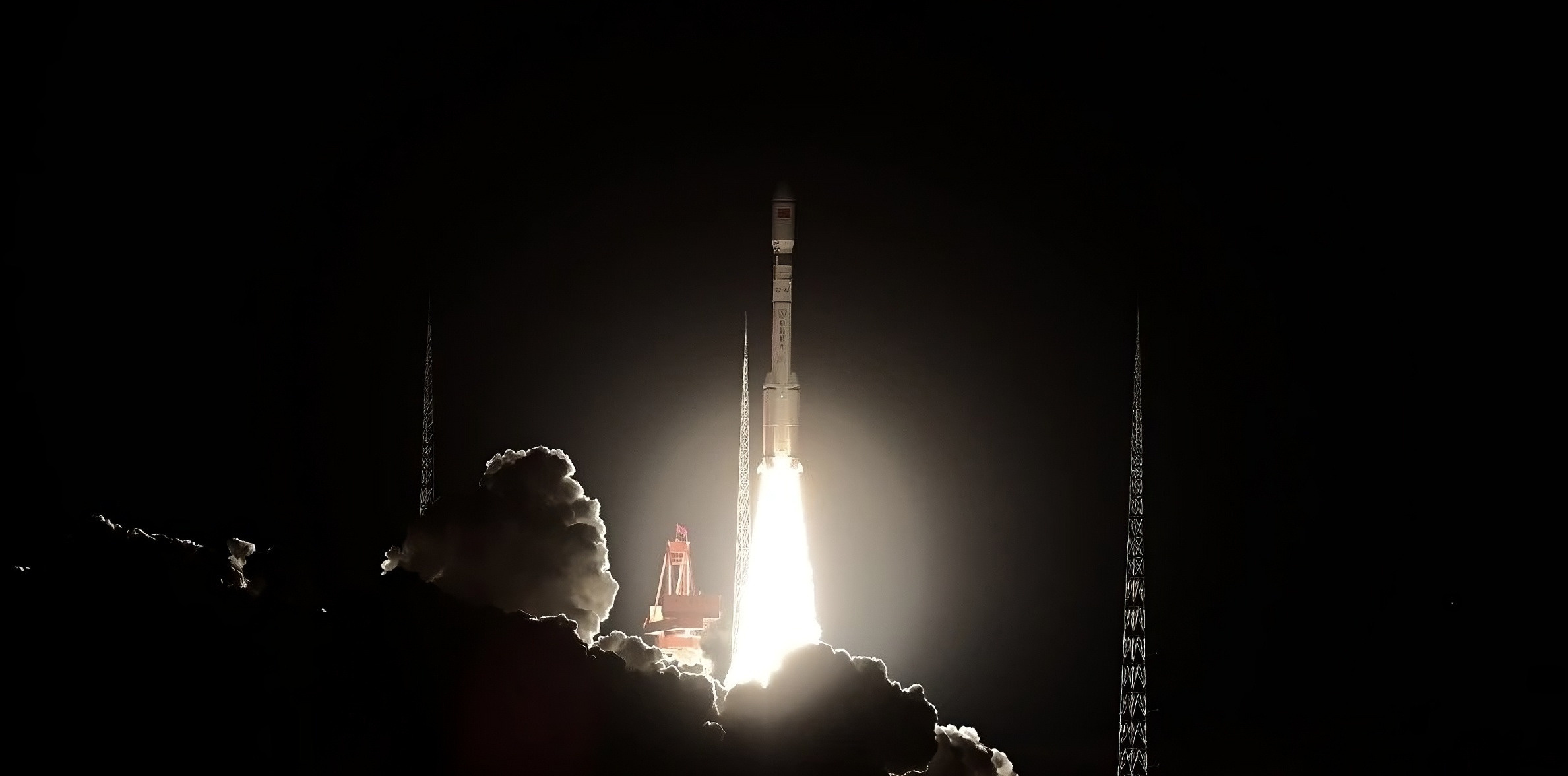 The Long March 6A Y15 vehicle during first-stage flight from the Taiyuan Satellite Launch Center on December 8/9th 2025. The Long March 6A Y15 vehicle during first-stage flight from the Taiyuan Satellite Launch Center on December 8/9th 2025.