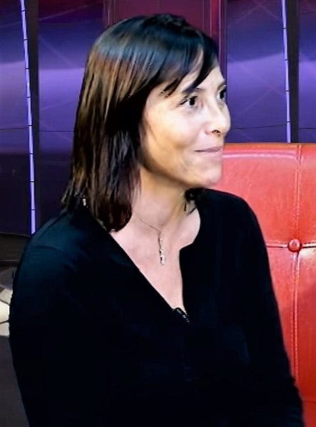 File:Christina Oxenberg on WEYW19.jpg