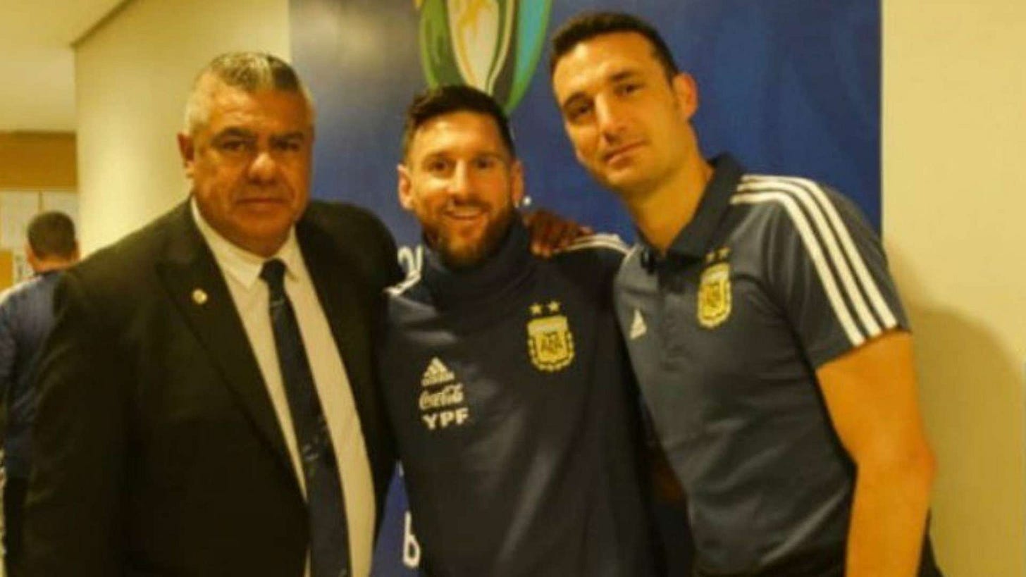 Messi, Tapia, Scaloni y una foto que dice mucho del futuro | Goal.com  Colombia