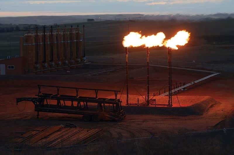 North Dakota curbs wasteful flares of oil drilling gas | New Scientist North Dakota curbs wasteful flares of oil drilling gas | New Scientist