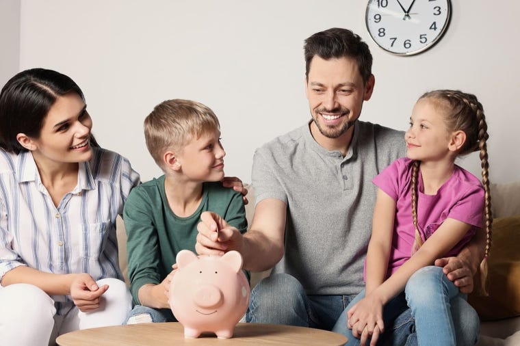 Dossier jeunes et argent : comment parler finances aux enfants sans tabou ? - 09/03/2024 à 16:30 - Conso Dossier jeunes et argent : comment parler finances aux enfants sans tabou ? - 09/03/2024 à 16:30 - Conso