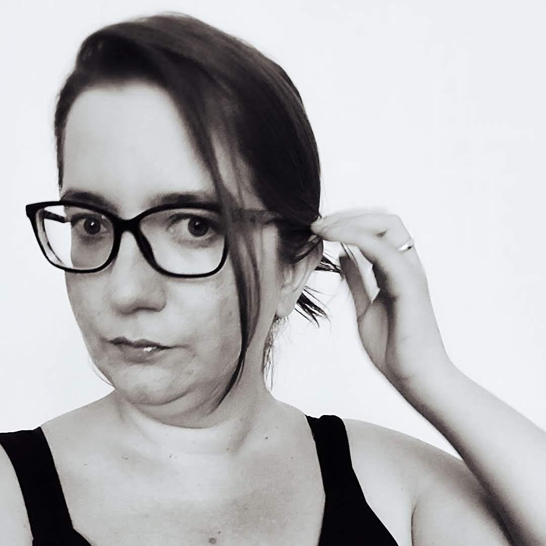 Entre linhas | Alyne escreve