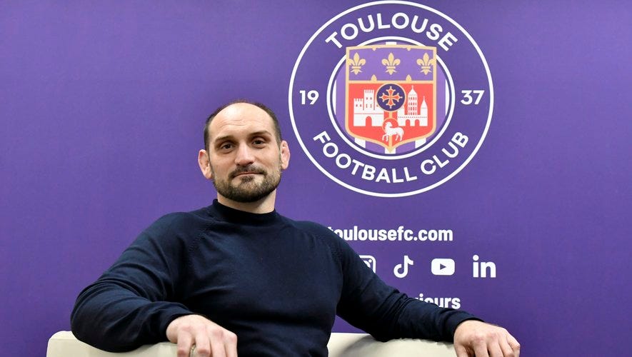 ENTRETIEN TFC : Fin de saison, projets, nouvelles générations, culture  club... Julien Lacour, le directeur du centre de formation, se confie -  ladepeche.fr