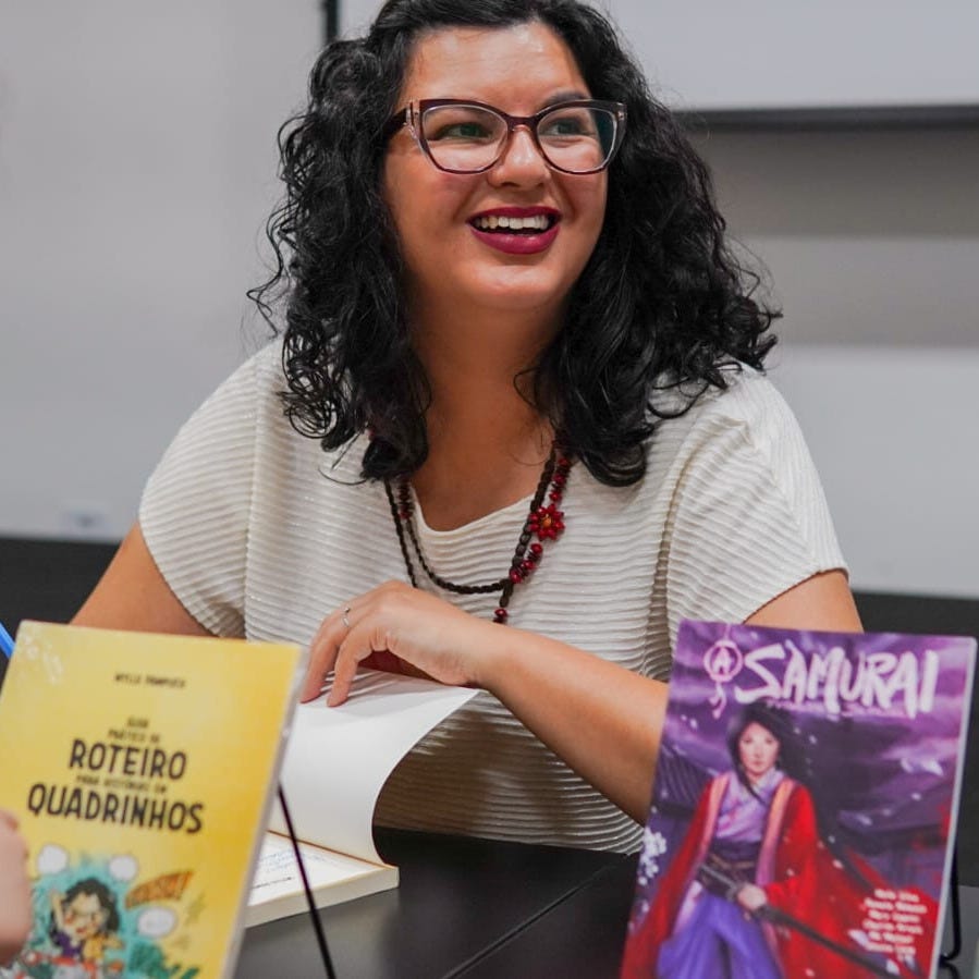 ela escreve quadrinhos