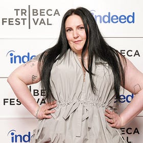 Lena Dunham Is Still Adulting